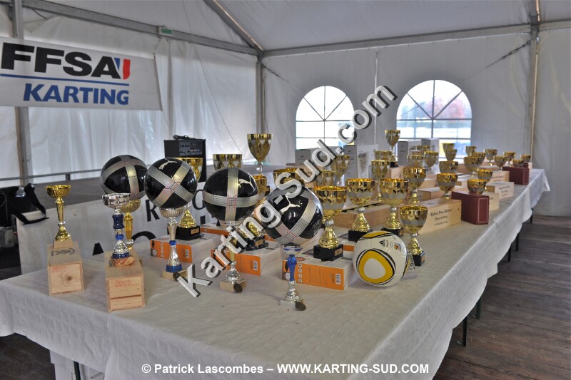 31102010-merignac-Lascombes (1179).JPG